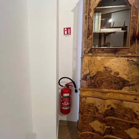 Santa Maruzza - Bright And Cozy Flat In Center Apartment Palermo
