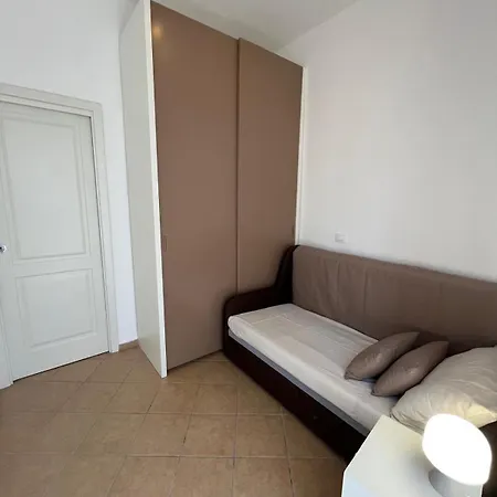 Santa Maruzza - With Balcony View, 5 Min Walk To Teatro Massimo & Cathedral Appartamento Palermo