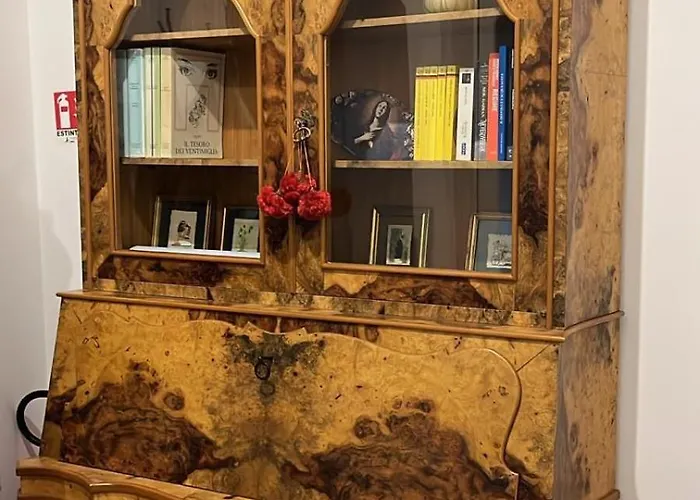 Santa Maruzza - With Balcony View, 5 Min Walk To Teatro Massimo & Cathedral * Palermo