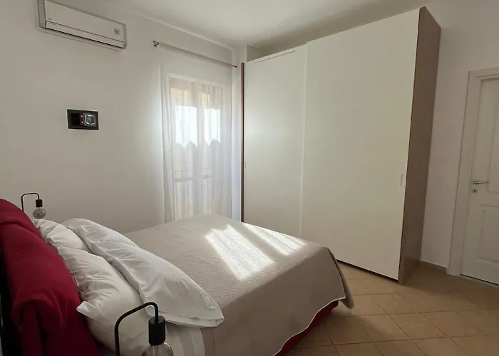 Santa Maruzza - With Balcony View, 5 Min Walk To Teatro Massimo & Cathedral * Palermo