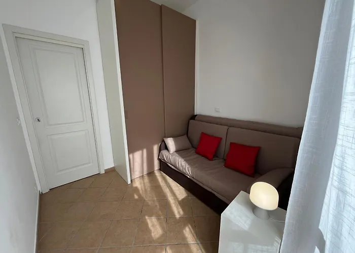 Santa Maruzza - With Balcony View, 5 Min Walk To Teatro Massimo & Cathedral Apartman Palermo