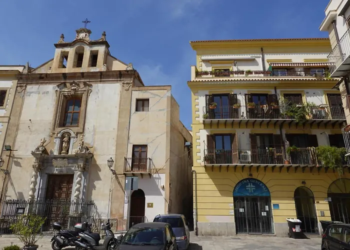 Apartman Santa Maruzza - With Balcony View, 5 Min Walk To Teatro Massimo & Cathedral *